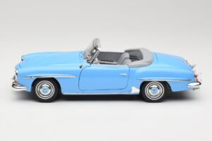 Mercedes 190 SL W121 Azul Claro Norev 1:18 183400 Metal - imagem 4 de 8