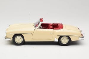Mercedes 190 SL W121 Bege Minichamps 1:18 103037034 Metal - imagem 4 de 8