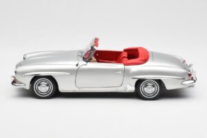 Mercedes 190 SL W121 Prateado Norev 1:18 B660640604 Metal - imagem 4 de 8