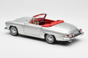 Mercedes 190 SL W121 Prateado Norev 1:18 B660640604 Metal - imagem 7 de 8