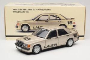 Mercedes 190E 2.3-16 W201 #1 N. Lauda Race of Champions Nurburgring 1984 AUTOart 1:18 88431 Metal - imagem 8 de 8
