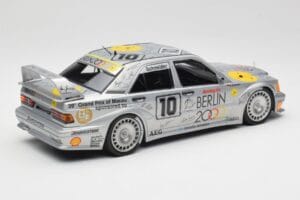 Mercedes 190E 2.5-16 EVO II W201 #10 Zung Fu B. Schneider Guia Race Macau 1992 Minichamps 1:18 155923610 Metal - imagem 3 de 6