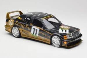 Mercedes 190E 2.5-16 EVO II W201 #11 K. Thiim Guia Race Macau 1991 Minichamps 1:18 155913611 Metal - imagem 2 de 6