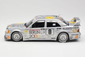 Mercedes 190E 2.5-16 EVO II W201 #8 Zung Fu E. Lohr Guia Race Macau 1992 Minichamps 1:18 155923608 Metal - imagem 5 de 6