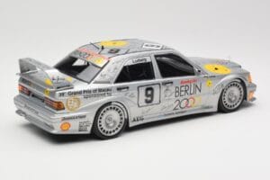 Mercedes 190E 2.5-16 EVO II W201 #9 Zung Fu K. Ludwig Guia Race Macau 1992 Minichamps 1:18 155923609 Metal - imagem 3 de 6