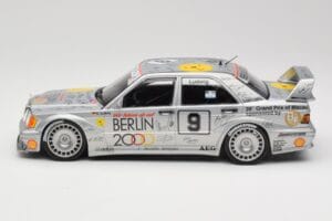 Mercedes 190E 2.5-16 EVO II W201 #9 Zung Fu K. Ludwig Guia Race Macau 1992 Minichamps 1:18 155923609 Metal - imagem 5 de 6