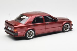 Mercedes 190E 2.5-16 W201 RAUH-Welt Republik Vermelho Otto 1:18 OT1083 Resina - imagem 2 de 6