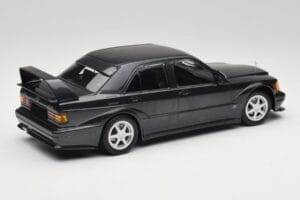 Mercedes 190E W201 2.5-16 EVO 2 Preto Metallic Minichamps 1:18 155036100 Metal - imagem 2 de 6