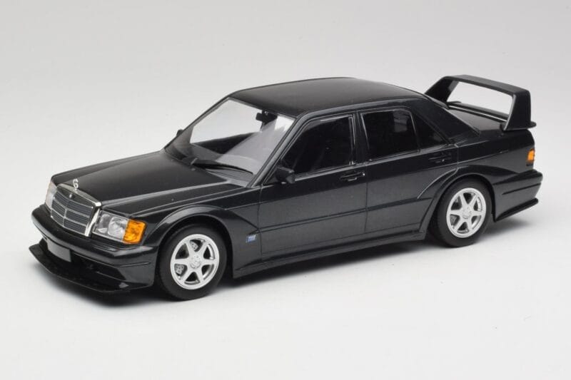 Mercedes 190E W201 2.5-16 EVO 2 Preto Metallic Minichamps 1:18 155036100 Metal