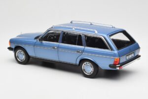 Mercedes 200 S123 T-Model Diamond Azul Edição Dealer Norev 1:18 B66040671 Metal - imagem 7 de 8