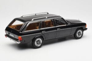 Mercedes 200 T S123 Preto Norev 1:18 183735 Metal - imagem 3 de 8