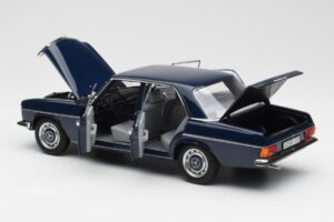 Mercedes 200 W114 Midnight Azul Edição Dealer Norev 1:18 B66040694 Metal - imagem 5 de 8