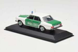 Mercedes 200 W115 Polícia Minichamps 1:43 400034090 Metal - imagem 3 de 4