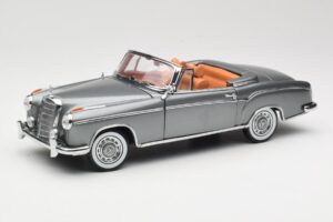 Mercedes 220 SE W128 Cabriolet Grey Metallic Sun Star 1:18 3352-M1 Metal