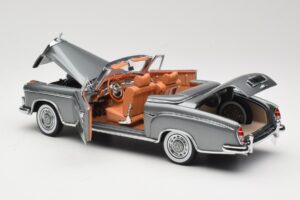 Mercedes 220 SE W128 Cabriolet Grey Metallic Sun Star 1:18 3352-M1 Metal - imagem 5 de 8