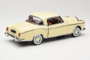 Mercedes 220 SE W128 Coupe Bege Sun Star 1:18 3562 Metal - imagem 3 de 8