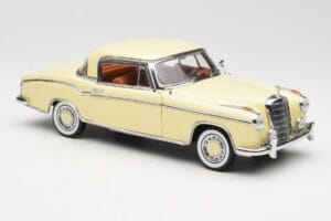 Mercedes 220 SE W128 Coupe Bege Sun Star 1:18 3562 Metal - imagem 6 de 8