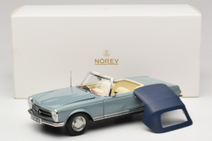 Mercedes 230 SL W113 Horizon Blue Norev 1:18 183992 Metal - imagem 9 de 9