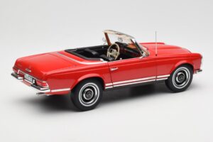 Mercedes 230 SL W113 Pagoda Vermelho Norev 1:18 B660640596 Metal - imagem 3 de 8