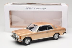 Mercedes 280 CE C123 Dourado Norev 1:18 183587 Metal - imagem 6 de 6