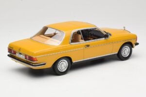 Mercedes 280 CE C123 Sahara Yellow Norev 1:18 183985 Metal - imagem 2 de 6