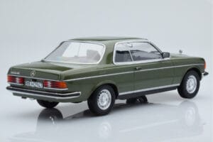 Mercedes 280 CE W123 Coupé Verde Norev 1:18 183704 Metal - imagem 2 de 6