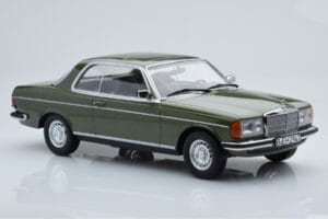 Mercedes 280 CE W123 Coupé Verde Norev 1:18 183704 Metal - imagem 4 de 6