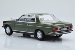 Mercedes 280 CE W123 Coupé Verde Norev 1:18 183704 Metal - imagem 5 de 6