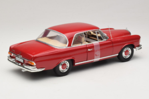 Mercedes 280 SE Coupe Vermelho Norev 1:18 183527 Metal - imagem 2 de 6