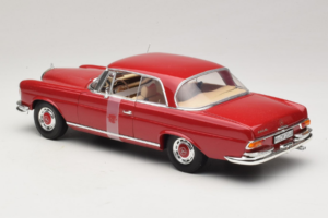 Mercedes 280 SE Coupe Vermelho Norev 1:18 183527 Metal - imagem 5 de 6