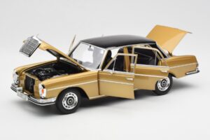 Mercedes 280 SE W108 Bege Edição Dealer Norev 1:18 B66040680 Metal - imagem 2 de 8