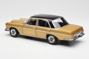 Mercedes 280 SE W108 Bege Edição Dealer Norev 1:18 B66040680 Metal - imagem 7 de 8