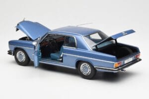 Mercedes 280C/8 W114 Coupe Azul Metallic AUTOart 1:18 76187 Metal - imagem 5 de 8