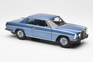 Mercedes 280C/8 W114 Coupe Azul Metallic AUTOart 1:18 76187 Metal - imagem 6 de 8
