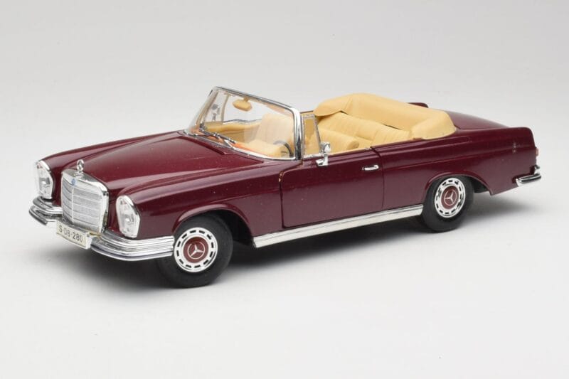 Mercedes 280SE W108 Bordeaux Vermelho Maisto 1:18 31811 Metal