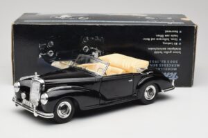 Mercedes 300 S W188 Cabriolet Preto Tchibo 1:18 36782 Metal - imagem 8 de 8
