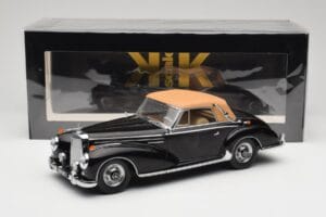 Mercedes 300 SC W188 Cabriolet Softtop Preto KK-Scale 1:18 KKDC180943 Metal - imagem 6 de 6