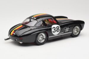 Mercedes 300 SL #38 1954 Bburago 1:18 3015-M1 Metal - imagem 3 de 8
