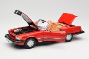 Mercedes 300 SL R107 Vermelho Norev 1:18 B66040623 Metal - imagem 2 de 8