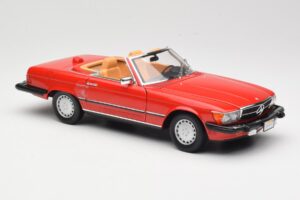Mercedes 300 SL R107 Vermelho Norev 1:18 B66040623 Metal - imagem 6 de 8