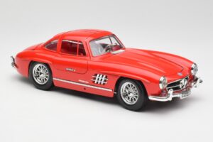 Mercedes 300 SL Vermelho Bburago 1:18 3015 Metal - imagem 6 de 8