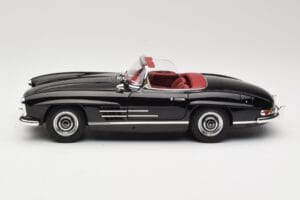 Mercedes 300 SL W198 Roadster Preto Minichamps 1:18 180039036 Metal - imagem 4 de 8