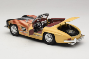 Mercedes 300 SL Roadster Rosemarie Muster Edição Limitada 18/27 Bburago 1:18 3023-M1 Metal - imagem 5 de 8