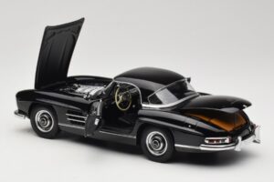 Mercedes 300 SL W198 Roadster With Hardtop Preto Minichamps 1:18 180039040 Metal - imagem 5 de 8