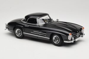 Mercedes 300 SL W198 Roadster With Hardtop Preto Minichamps 1:18 180039040 Metal - imagem 6 de 8