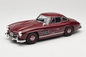 Mercedes 300 SL W198 Gullwing Vermelho Escuro Minichamps 1:18 110037218 Metal