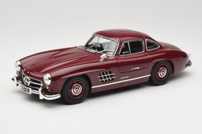 Mercedes 300 SL W198 Gullwing Vermelho Escuro Minichamps 1:18 110037218 Metal
