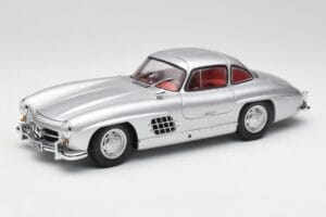 Mercedes 300 SL W198 Gullwing Prata Minichamps 1:18 180039000 Metal