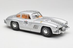 Mercedes 300 SL W198 #295 1954 Bburago 1:18 32813 Metal - imagem 6 de 8