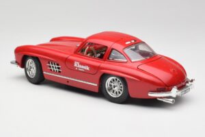 Mercedes 300 SL W198 Red Metallic Bburago 1:18 3013-M1 Metal - imagem 7 de 8